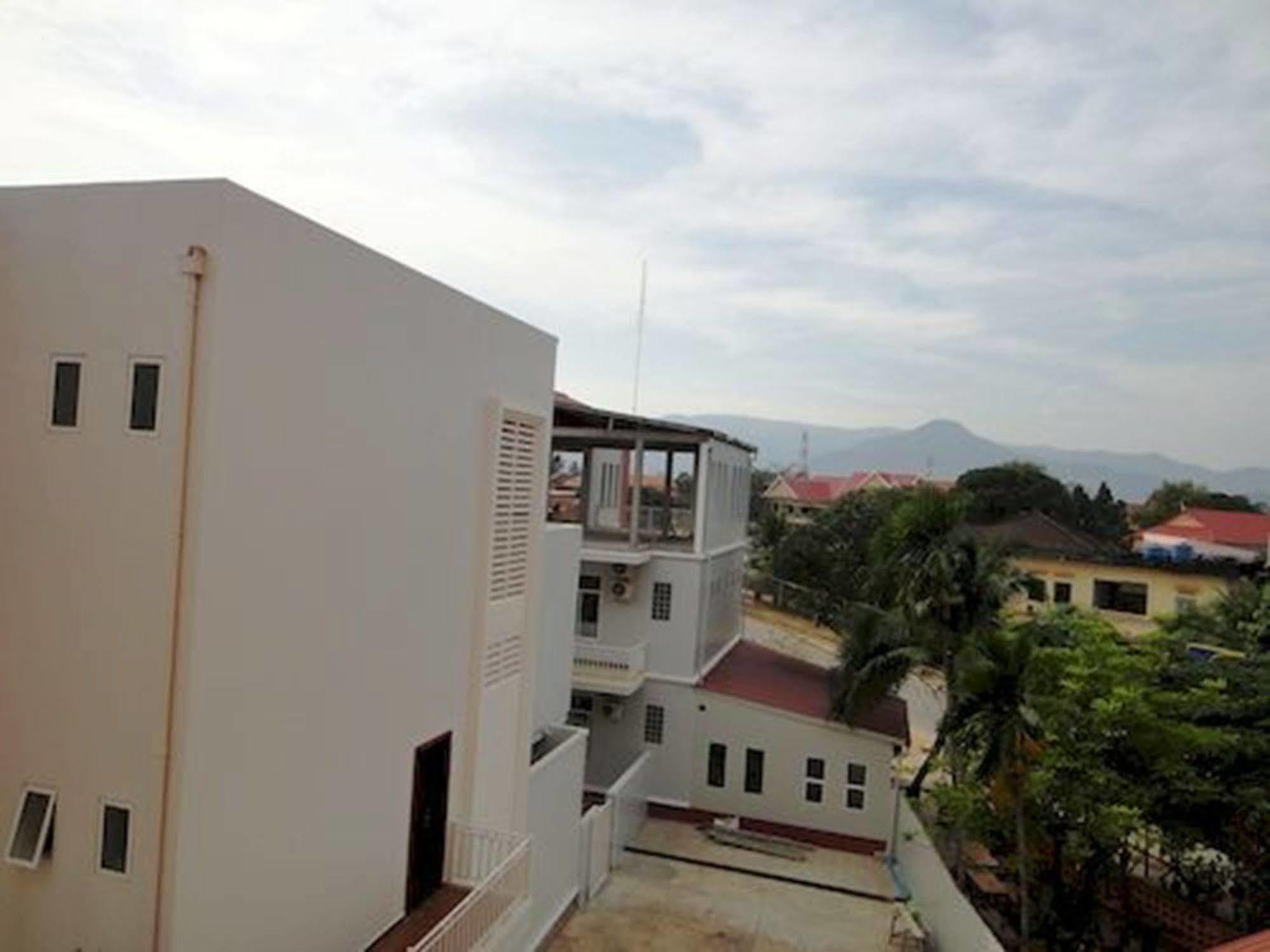Nyny Hotel Kampot Ngoại thất bức ảnh