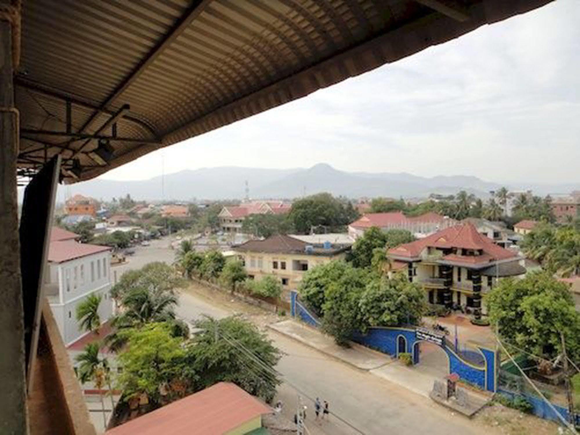Nyny Hotel Kampot Ngoại thất bức ảnh