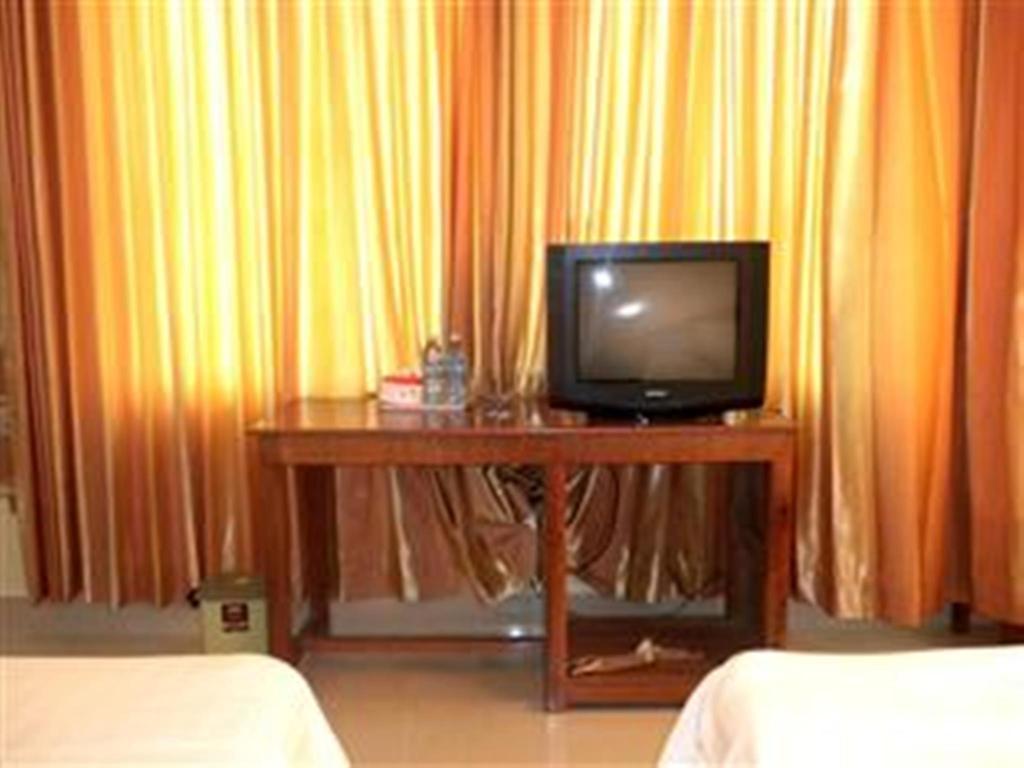 Nyny Hotel Kampot Phòng bức ảnh