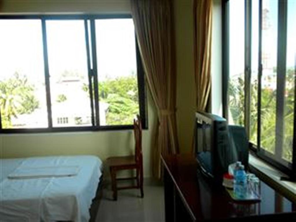 Nyny Hotel Kampot Ngoại thất bức ảnh