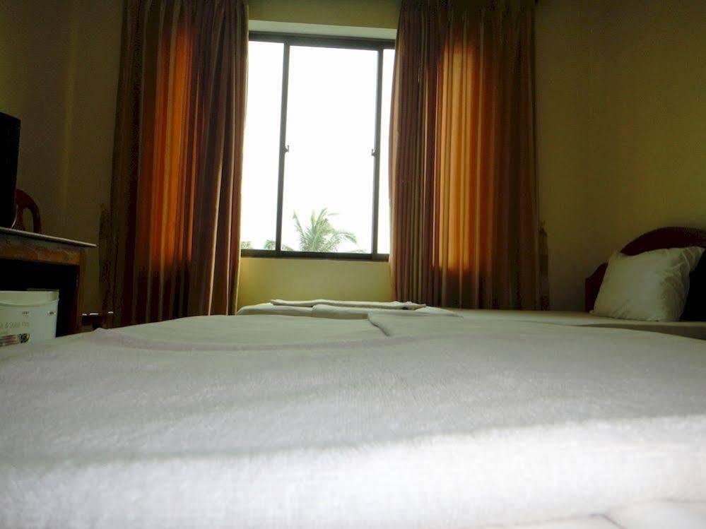 Nyny Hotel Kampot Ngoại thất bức ảnh